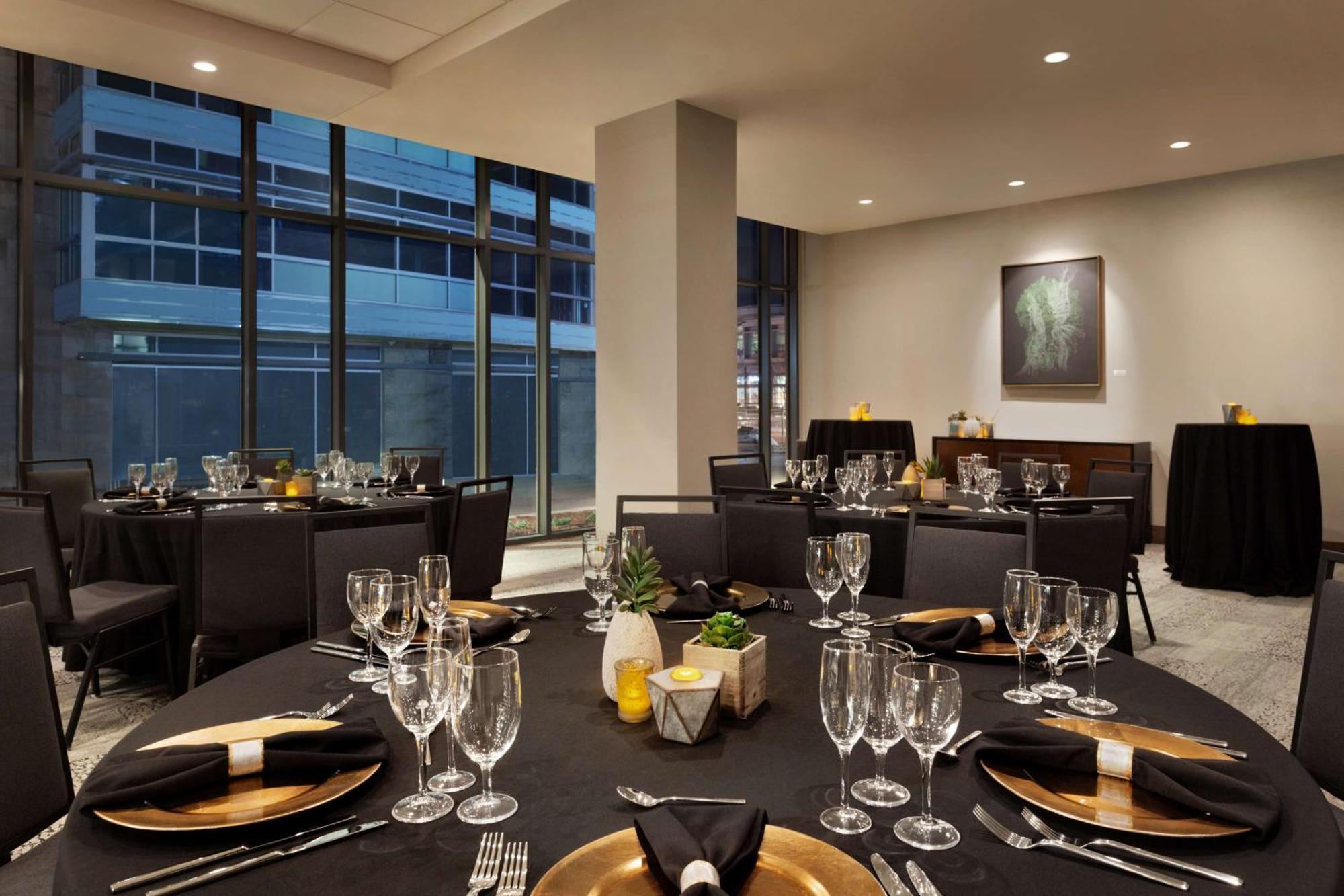 Embassy Suites By Hilton Boulder Extérieur photo