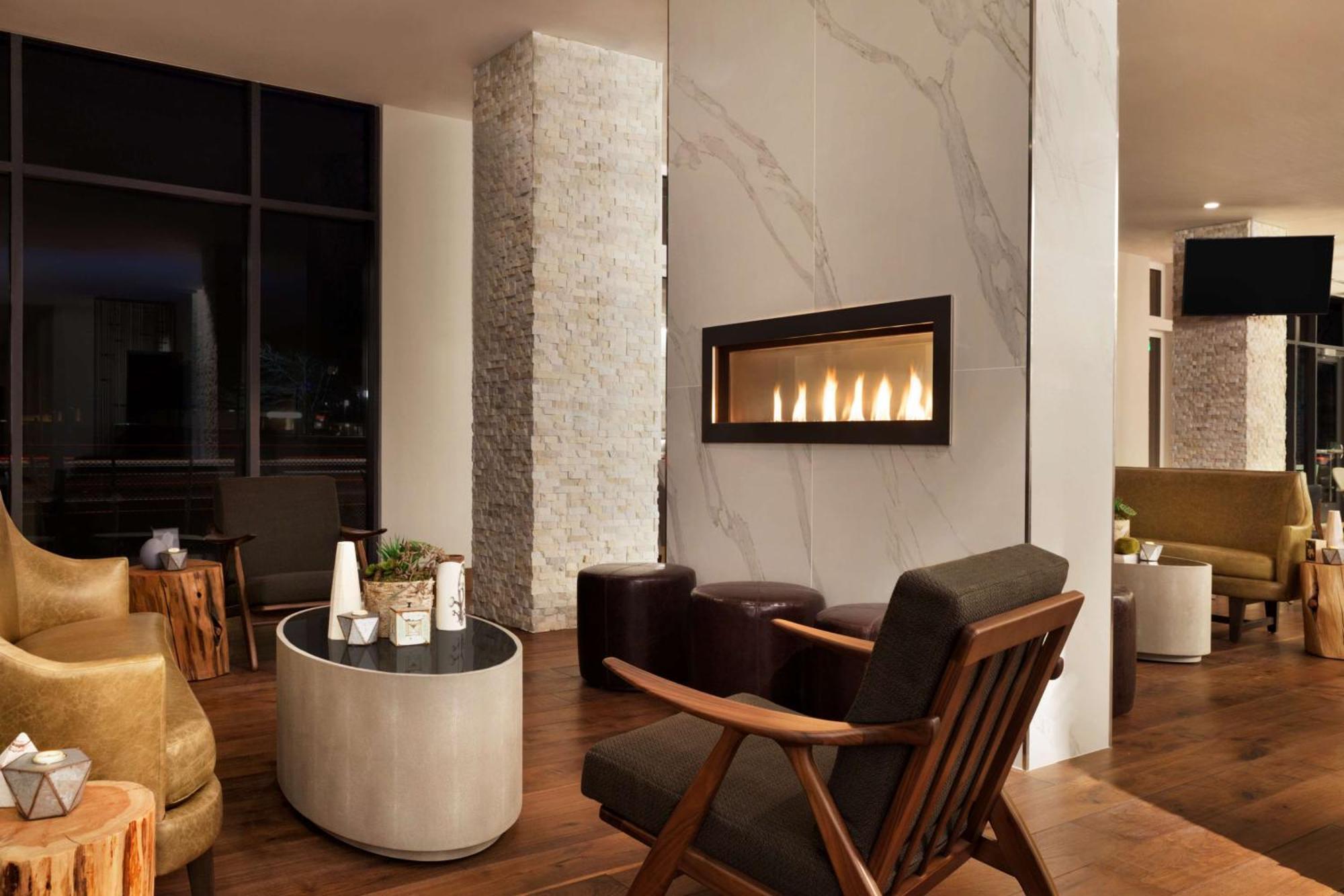 Embassy Suites By Hilton Boulder Extérieur photo